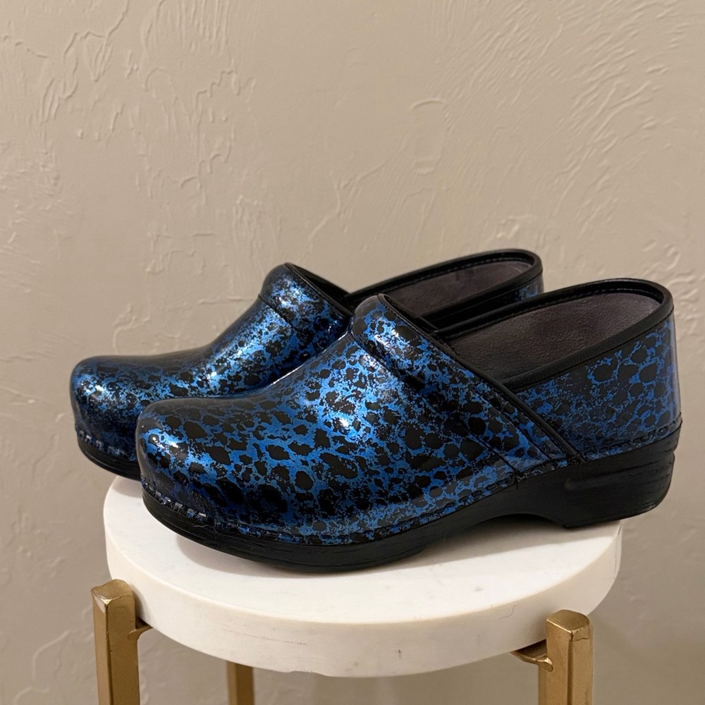 Dansko XP Professional Clogs – Blue Black Marbled Leather – Size 39 - Picture 4 of 8